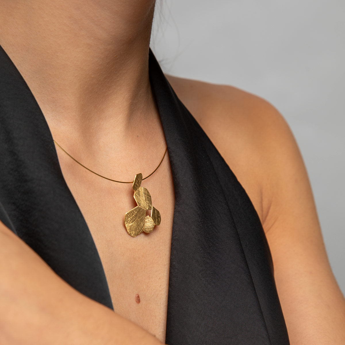 Collar Horizon